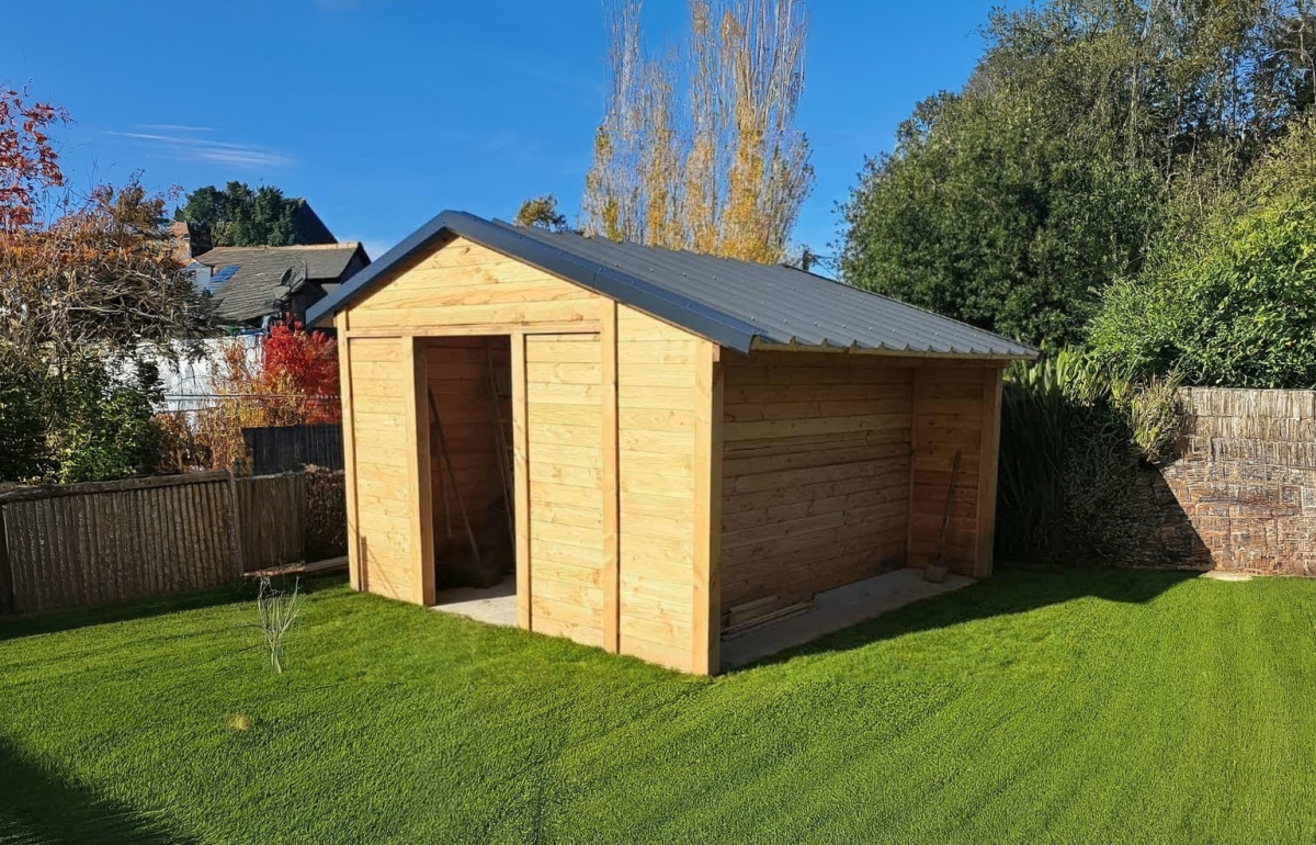 Abri de jardin et bûcher – Image 2